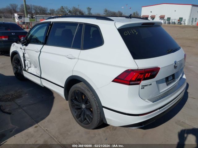 3VV2B7AX9LM153597 Volkswagen Tiguan 2.0t Se/2.0t Se R-line Black/2.0t Sel
