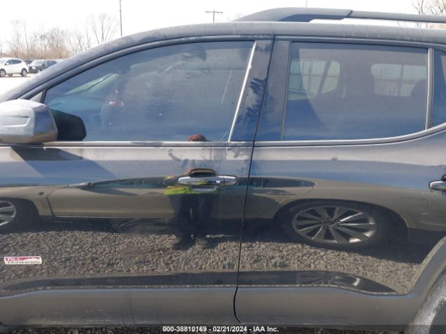 1GKKNTLS2JZ174288 GMC Acadia Sle-2