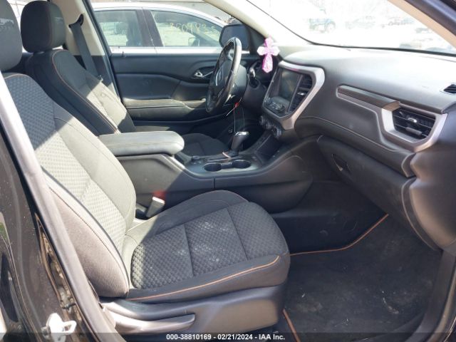 1GKKNTLS2JZ174288 GMC Acadia Sle-2