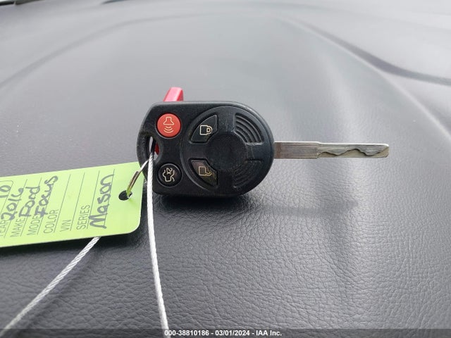 Ford FOCUS SE 2016 1FADP3F25GL232843 Image 11
