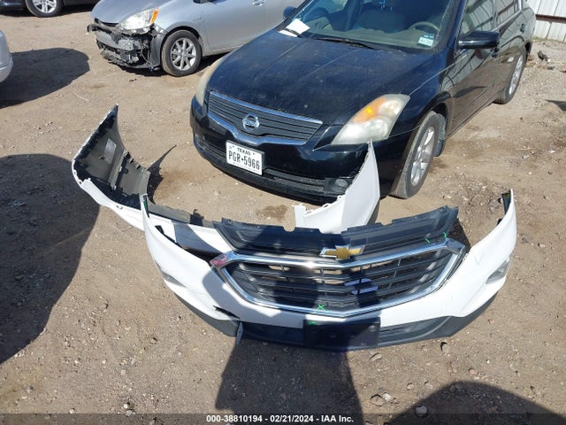 Chevrolet EQUINOX LS 2018 3GNAXHEV5JS533904 Image 12