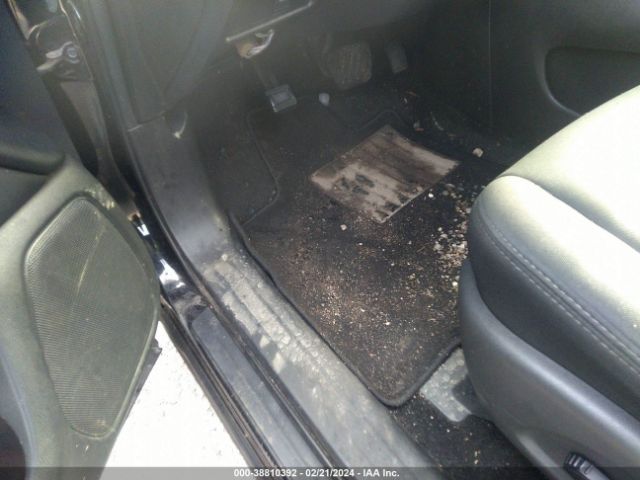 5N1DR2MM9JC623371 Nissan Pathfinder Sv