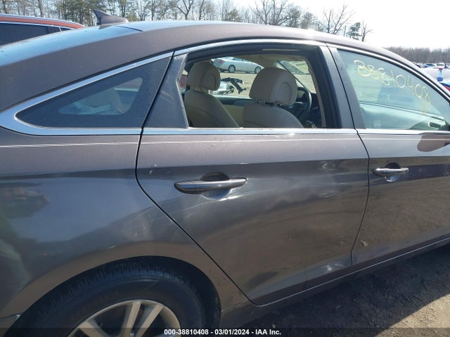 Hyundai SONATA SE 2017 5NPE24AF5HH566535 Image 6