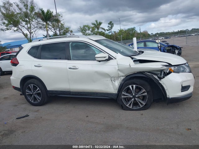 Nissan ROGUE SV 2019 5N1AT2MT3KC843120 Image 13