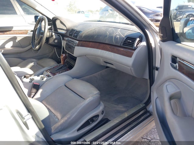 2003 BMW 330I VIN: WBAEV53473KM24753