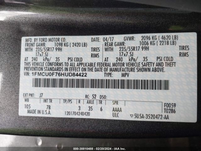 1FMCU0F76HUD84422 Ford ESCAPE S