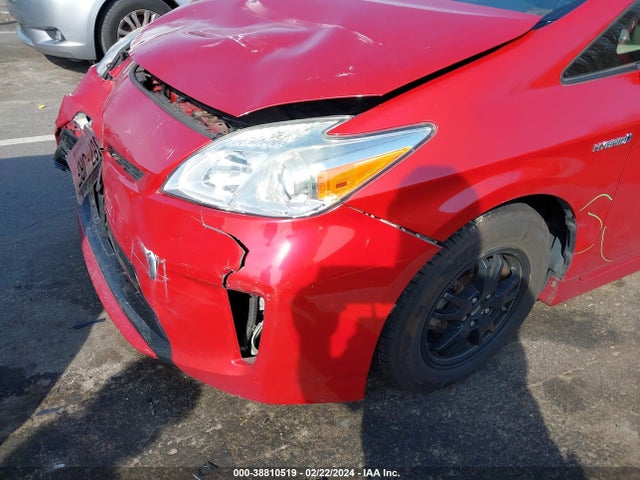 Toyota Prius Two 2015 JTDKN3DU3F0408798 Image 16