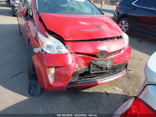 Toyota Prius Two 2015 JTDKN3DU3F0408798 Image 6