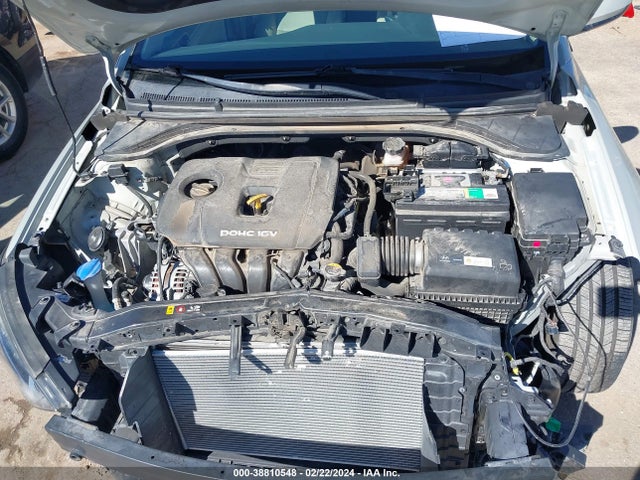 Hyundai Elantra Value Edition 2017 KMHD84LF2HU261535 Image 10