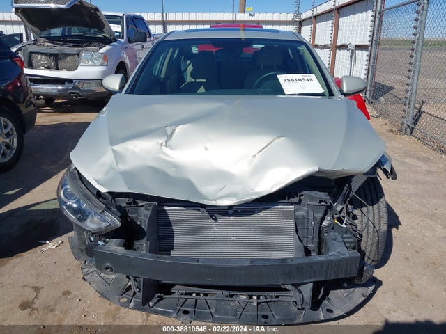Hyundai Elantra Value Edition 2017 KMHD84LF2HU261535 Image 13