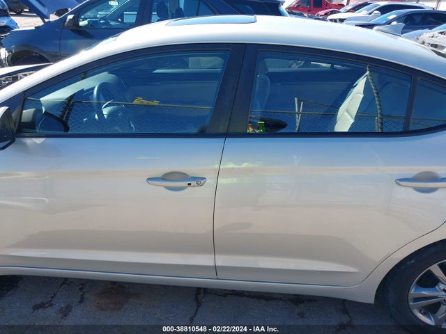 Hyundai Elantra Value Edition 2017 KMHD84LF2HU261535 Image 15