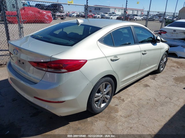 Hyundai Elantra Value Edition 2017 KMHD84LF2HU261535 Image 4