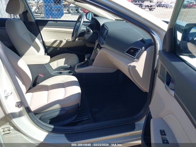 Hyundai Elantra Value Edition 2017 KMHD84LF2HU261535 Image 5