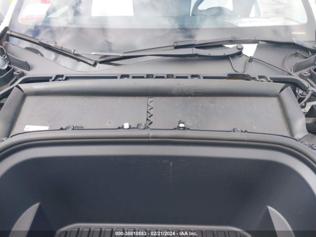 7SAYGDEE8PF738508 Tesla Model Y