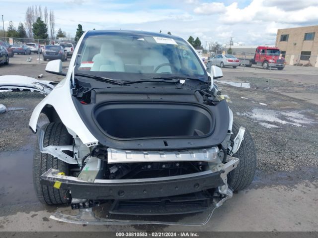 7SAYGDEE8PF738508 Tesla Model Y