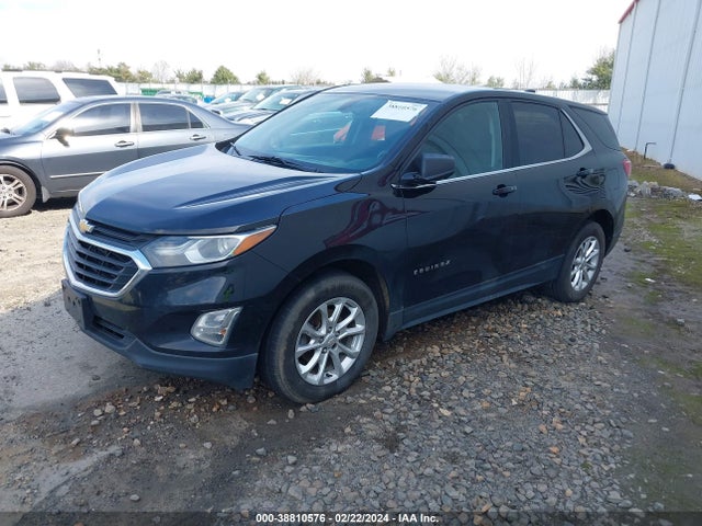 Chevrolet EQUINOX LT 2018 2GNAXSEV5J6176431 Image 2