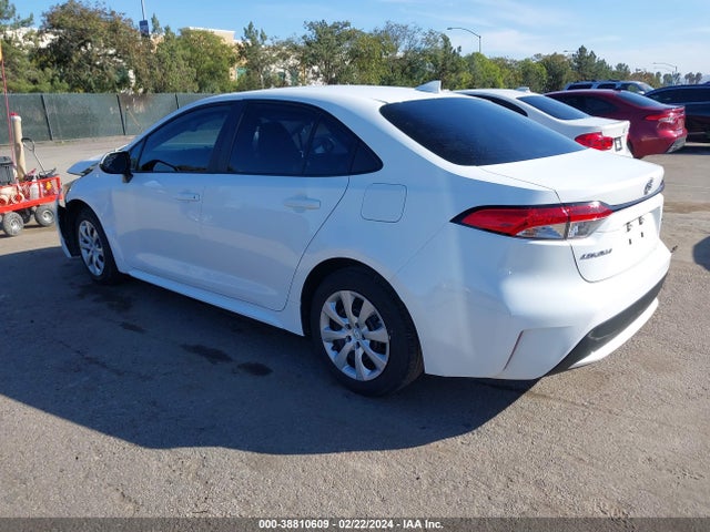 Toyota COROLLA LE 2021 5YFEPMAE1MP152948 Image 3