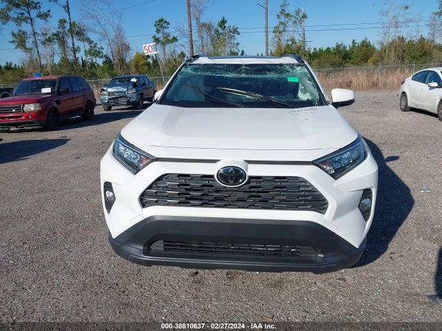 2019 TOYOTA RAV4 XLE PREMIUM VIN: JTMC1RFV1KD513836