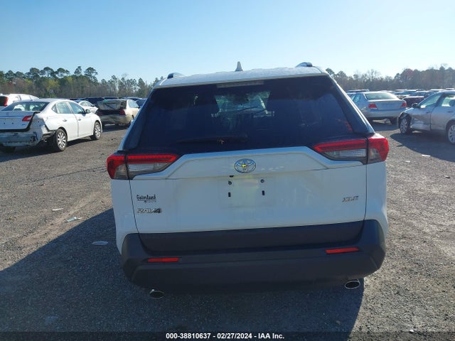 2019 TOYOTA RAV4 XLE PREMIUM VIN: JTMC1RFV1KD513836