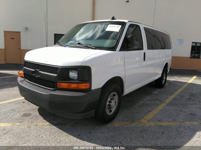 Chevrolet Express 2500 Work Van 2017 1GCWGAFF7H1308179 Image 2