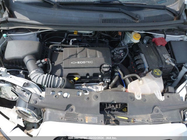 Chevrolet Sonic Ltz Auto 2015 1G1JE5SB6F4120462 Image 10
