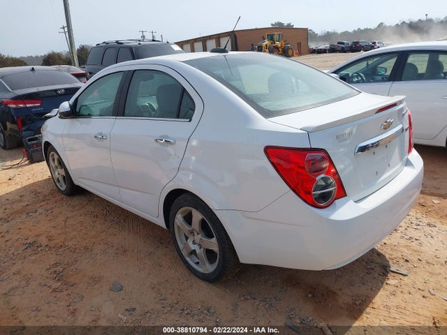 Chevrolet Sonic Ltz Auto 2015 1G1JE5SB6F4120462 Image 3