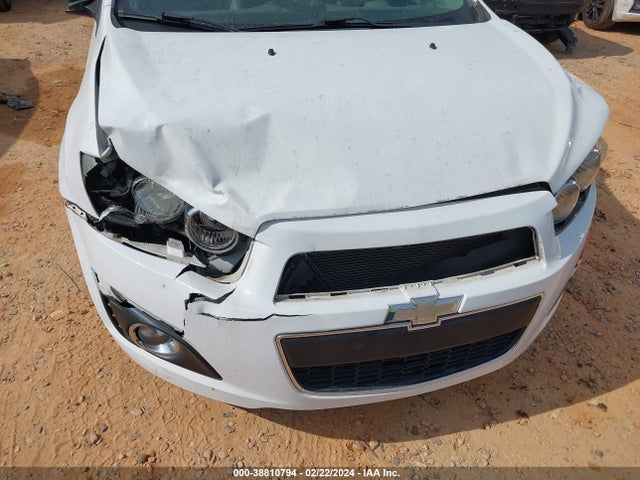 Chevrolet Sonic Ltz Auto 2015 1G1JE5SB6F4120462 Image 6