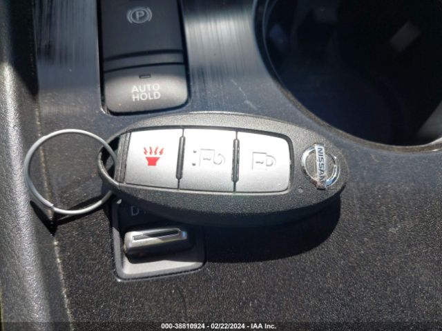 5N1AT3AA3MC769774 Nissan Rogue S Fwd