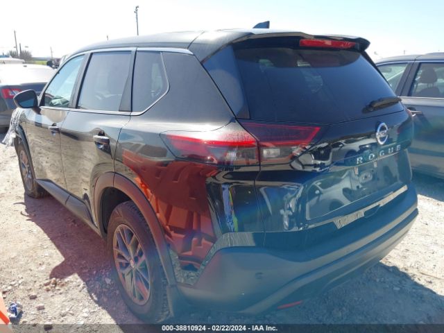 5N1AT3AA3MC769774 Nissan Rogue S Fwd