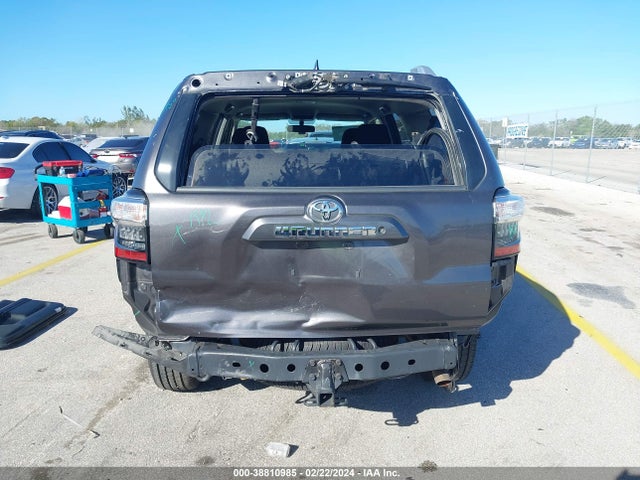 Toyota 4RUNNER SR5 2016 JTEBU5JR5G5339997 Image 17