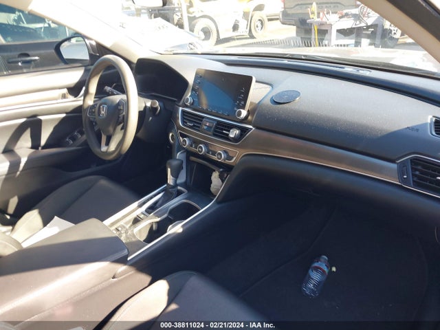 Honda ACCORD LX 2019 1HGCV1F15KA122193 Image 5