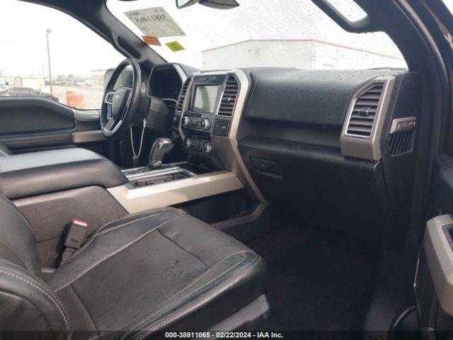 1FTEW1EG5GKF39227 Ford F-150 Lariat