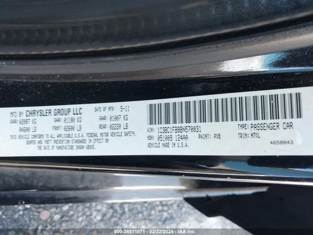2011 CHRYSLER 200 TOURING VIN: 1C3BC1FB8BN570031