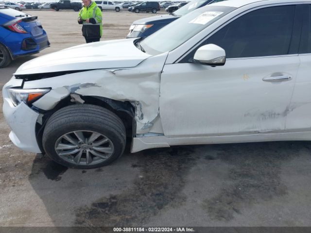 JN1BV7AR2FM420699 Infiniti Q50 Premium