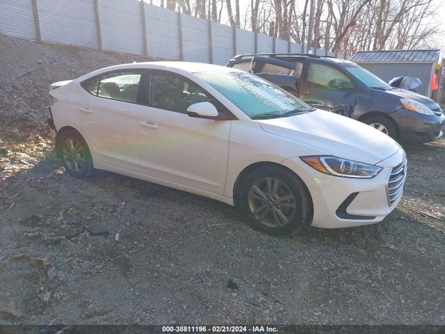 2017 5NPD84LF1HH088525 main image