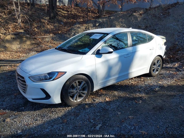 Hyundai ELANTRA SE 2017 5NPD84LF1HH088525 Image 2