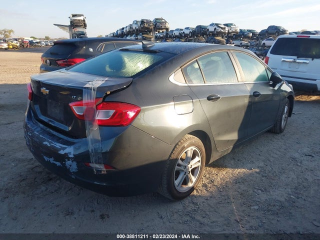 Chevrolet Cruze Lt Auto 2018 1G1BE5SM5J7189009 Image 4