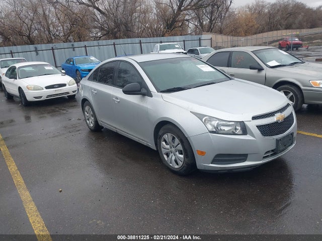 2014 1G1PA5SG7E7194262 main image