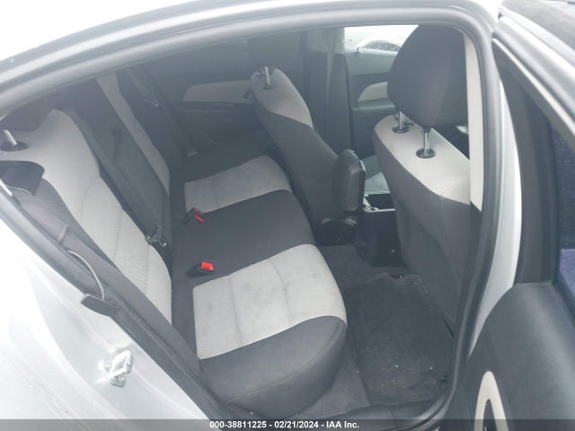 Chevrolet Cruze Ls Auto 2014 1G1PA5SG7E7194262 Image 8