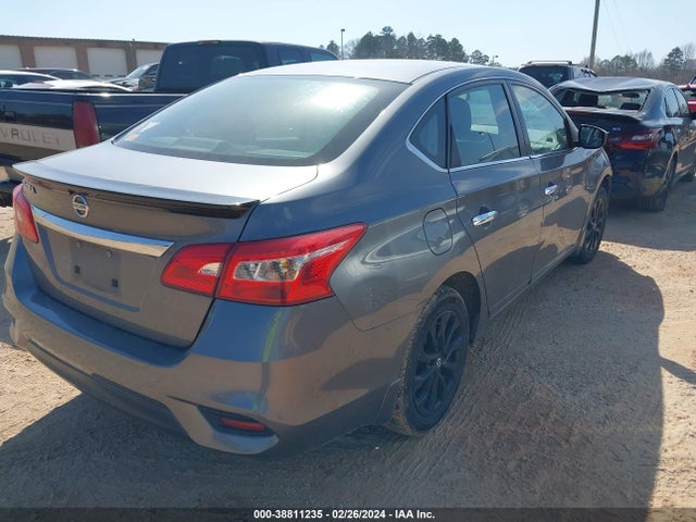 Nissan SENTRA S 2018 3N1AB7AP2JY256427 Image 4