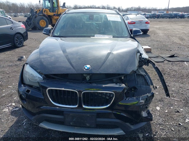 BMW X1 Xdrive28i 2014 WBAVL1C57EVY16611 Image 12