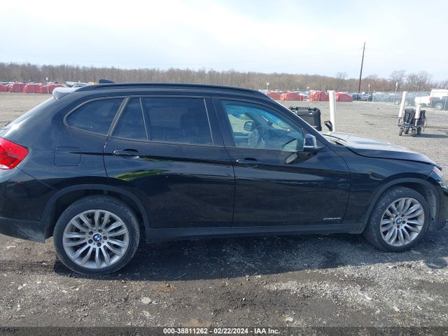 BMW X1 Xdrive28i 2014 WBAVL1C57EVY16611 Image 13