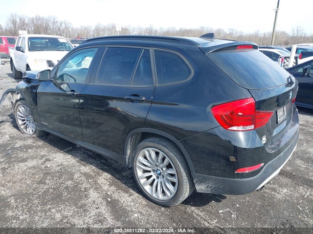 BMW X1 Xdrive28i 2014 WBAVL1C57EVY16611 Image 3