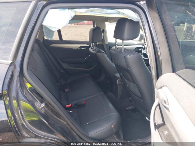 BMW X1 Xdrive28i 2014 WBAVL1C57EVY16611 Image 8