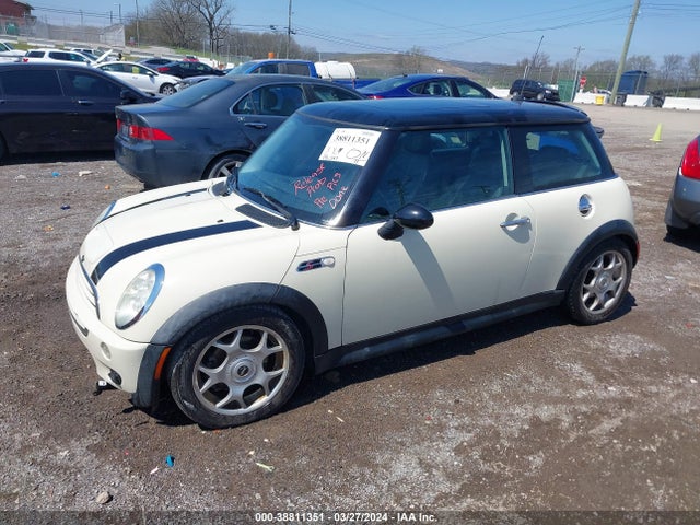 2005 MINI COOPER S WMWRE33515TL11568 Photo 1