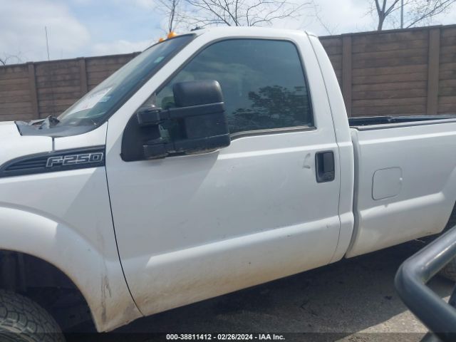 1FTBF2B68GEB84735 Ford F-250 Xl
