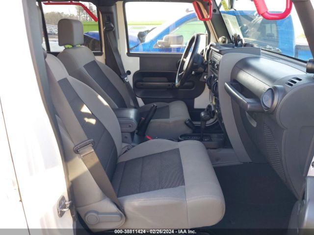 2008 JEEP WRANGLER 1J4GA39128L562754 Photo 4