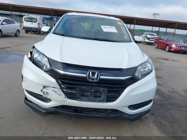 3CZRU5H31JM703767 Honda HR-V LX