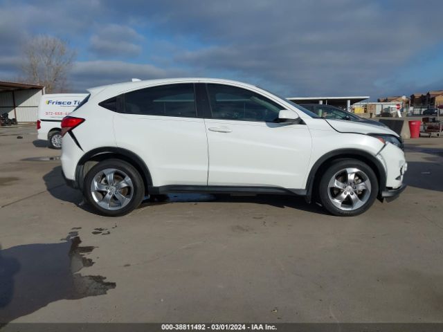 3CZRU5H31JM703767 Honda HR-V LX