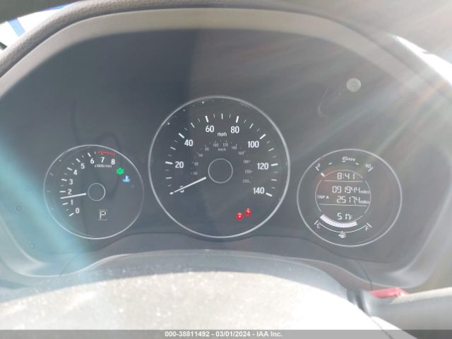 3CZRU5H31JM703767 Honda HR-V LX